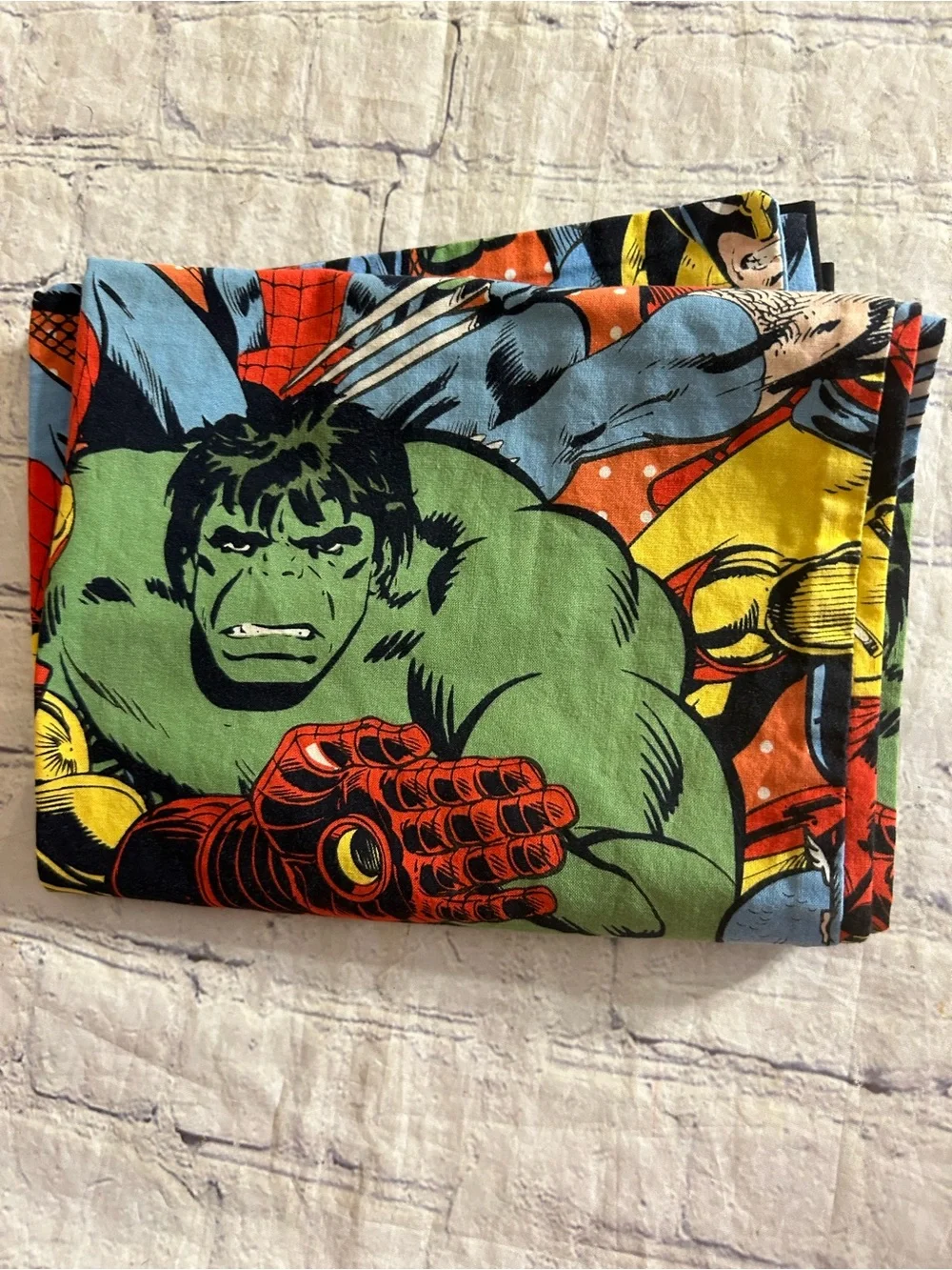 VINTAGE STYLE COTTON FABRIC CLASSIC MARVEL SUPERHEROES LIKE HULK PILLOW CASE (1)